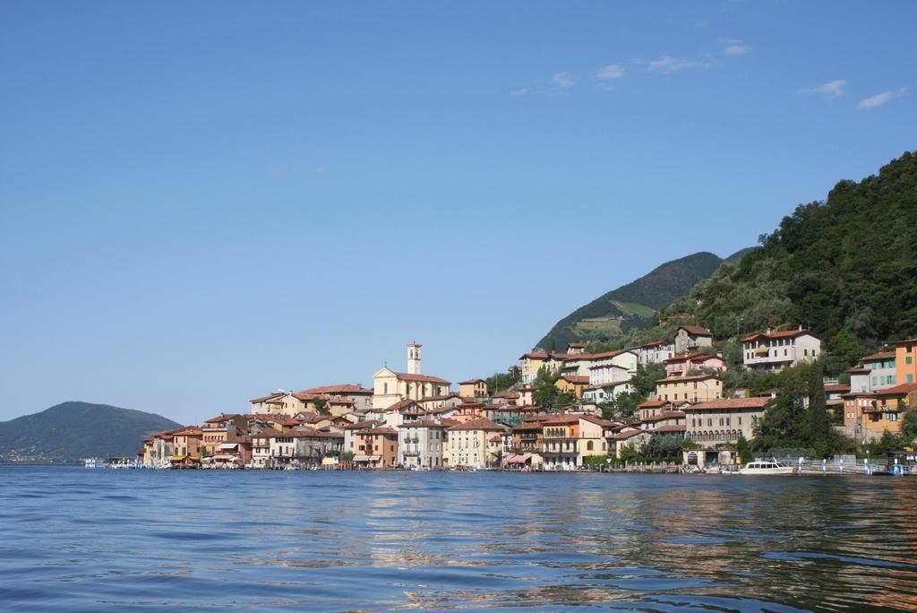 L'Isola Dei Sapori Apartment Monte Isola Cameră foto